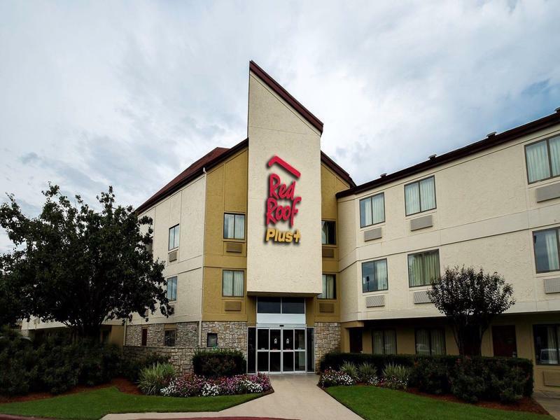 Red Roof Inn Plus+ Houston - Energy Corridor מראה חיצוני תמונה